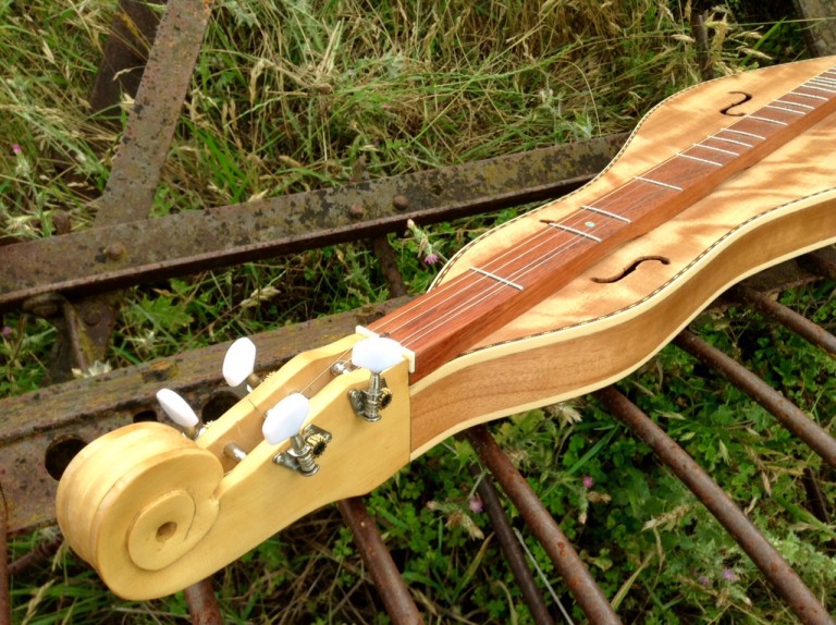 Appalachian dulcimer 3 Geoff Tonkin